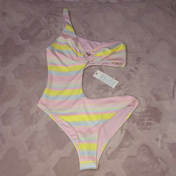 BRAND NEW Frankies Bikinis Seraphina Summer Stripe One Piece - Picture 1 of 6
